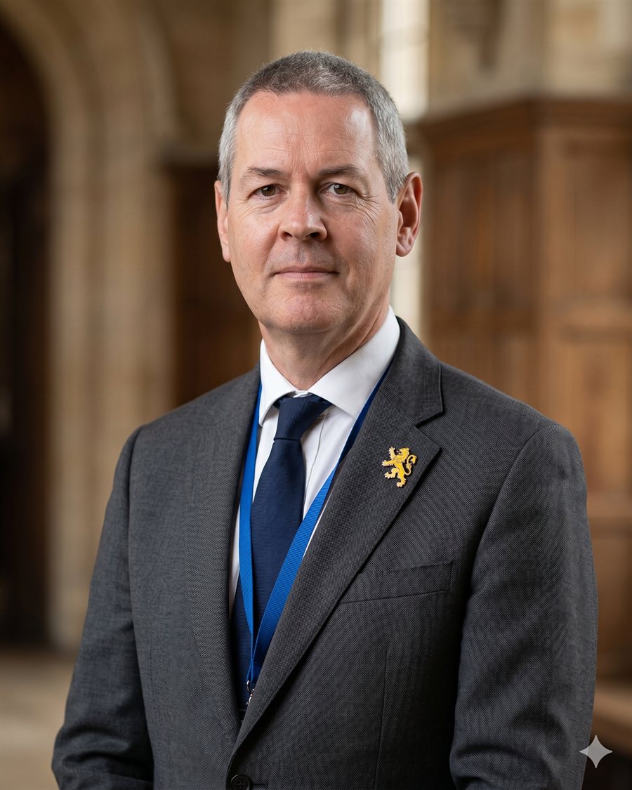 Mr Stewart J Cowden, Principal
